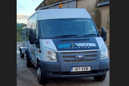 minibus-trailerl D1 on Driving licence