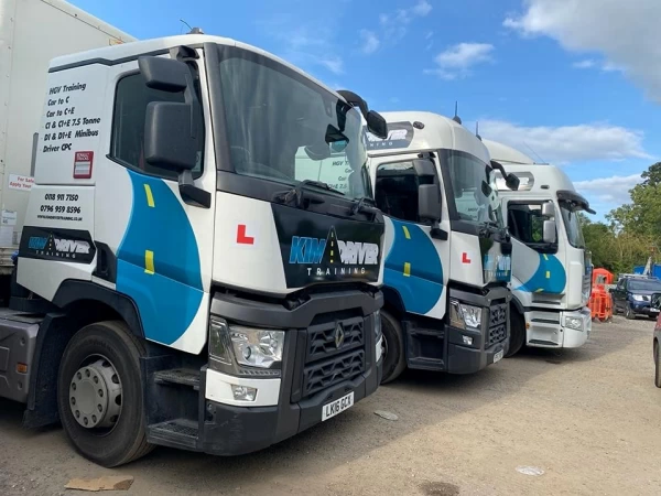 lorry-fleet Experienced truck driving instructors