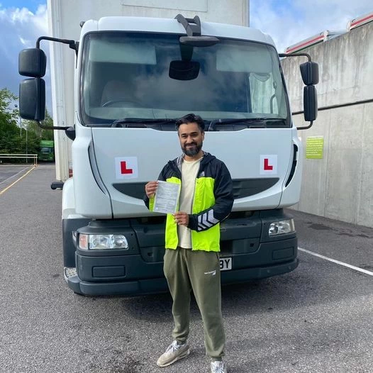 passed-hgv Experienced truck driving instructors